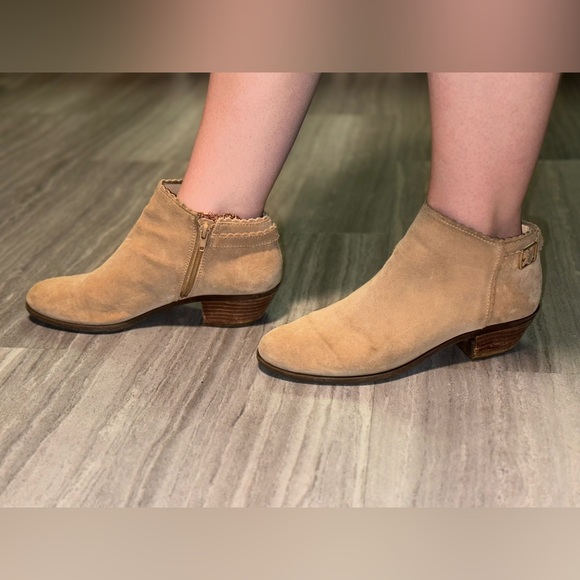 Crown & Ivy Tan Suede Ankle Boots - Picture 2 of 7